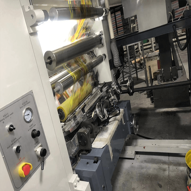 Gwasy-B1 Máquina de impresión de huecograbado de 8 colores con sistema de 3 motores para película en 160 m/min